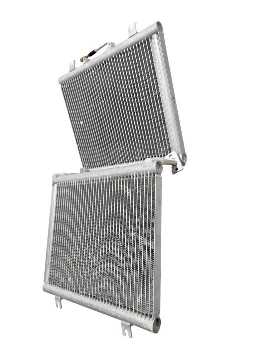 Compact Thermosiphon Heat Exchanger For Passive Cooling